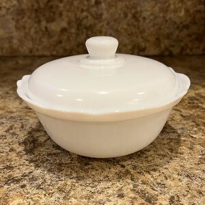 Vintage Arcopal White Bowl with Lid Dish Approx 5” Made in France